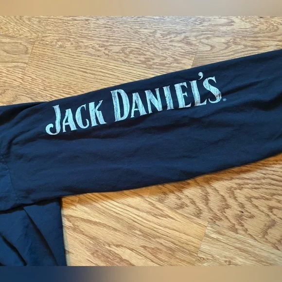 Jack Daniel’s Long Sleeve Tee - Picture 5 of 8